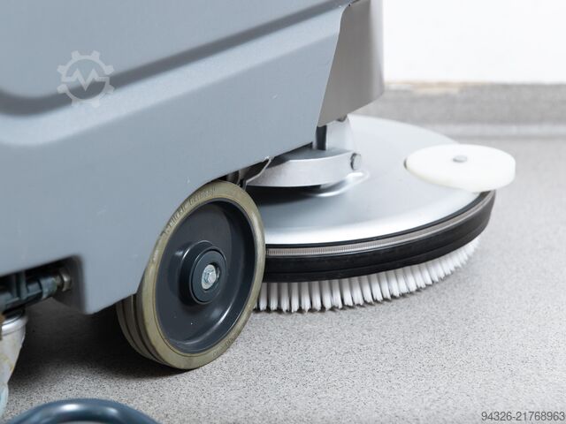 Hako Scrubmaster B45 TB510 NOVÁ BATERIE Hako Scrubmaster B45 TB510 - 2021y - 124h