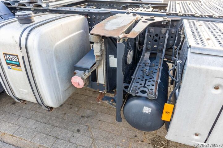 Standard-SZM MERCEDES AROCS 1945 (1845)LS HAD +KIPHYDR.