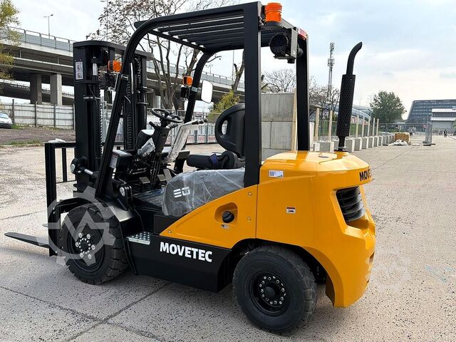 Carrello elevatore 3 tonnellate NUOVO Movetec LT30