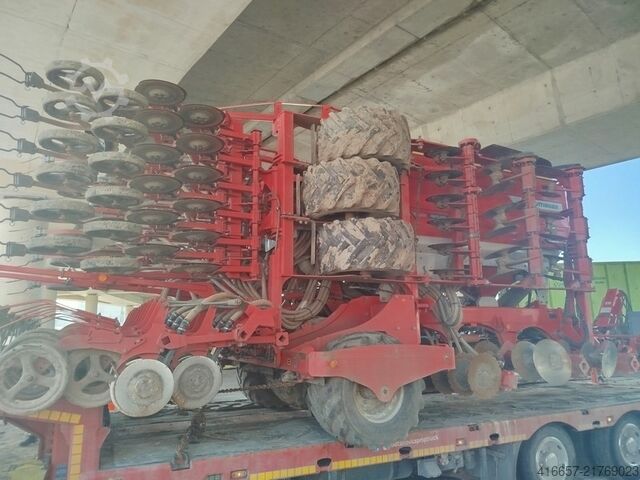 Seminatrice POTTINGER Terrasem V 6000 DZ