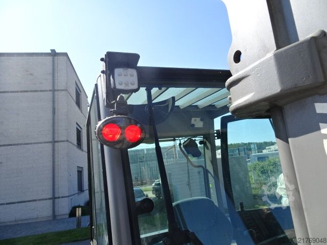 Stivuitor electric cu 4 roți Jungheinrich EFG 425s