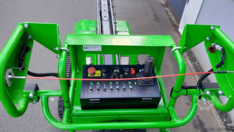 Piattaforma aerea articolata cingolata FRONTEQ FBZ-6T