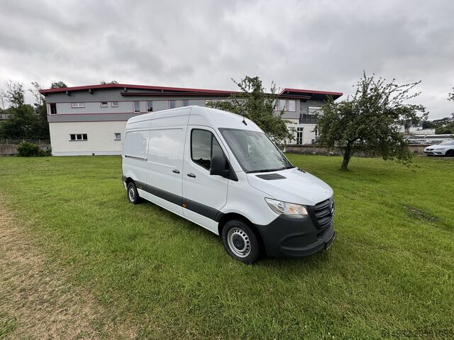 Bestelbus Mercedes-Benz Sprinter III 214 L2H2