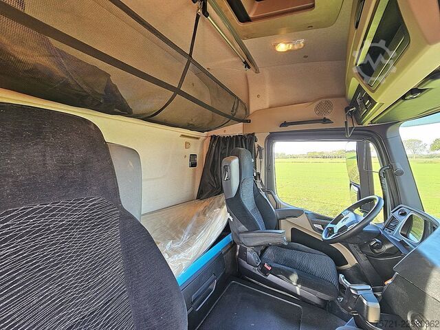  MERCEDES-BENZ ACTROS 1843