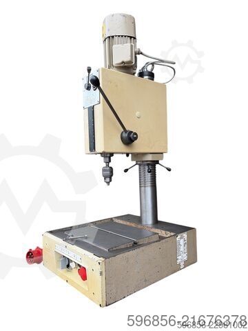  Wiertarka stołowa BT2 | Przemysłowa | 380V | DDR Wiertarka stołowa BT2 | Przemysłowa | 380V | DDR
