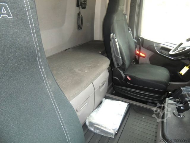 Koelwagen SCANIA R450 Kühlkoffer 6x2 Lenkachse Retarder LBW