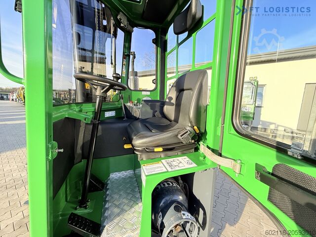 Carretilla elevadora multidireccional Combilift C4000 GAS TRIPLEX 6900 FREE-LIFT CABIN