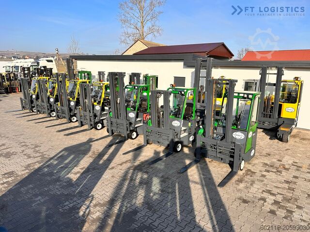 Carretilla elevadora de 4 vías Combilift C3000CB / LPG / TRIPLEX - 4900MM / LPG