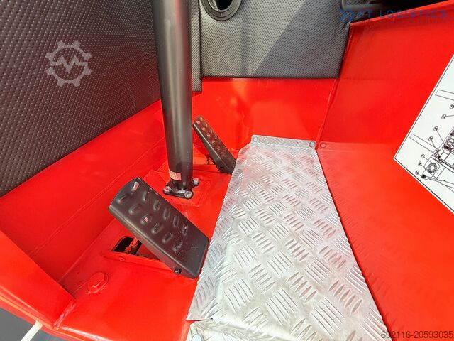 Carretilla elevadora multidireccional Combilift C8000 GAS TRIPLEX 8300 WIDE POSITIONER