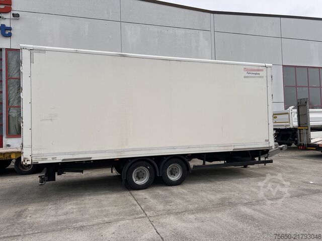 Κλειστό ρυμουλκούμενο Möslein TKO 105 D Schwebheim  Tandemkoffer Durchladbar