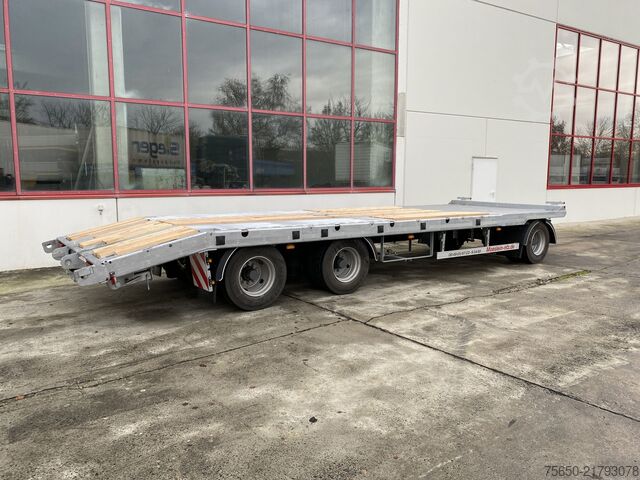 Reboque com plataforma rebaixada Möslein T 3-8,20 P OR  3 Achs Tieflader gerader Ladefläche 8,10 m,Neufahrzeug