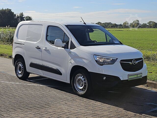 OPEL COMBO 1.5 l1 navi automaat ac! OPEL COMBO 1.5 L1 Navi Automaat AC!