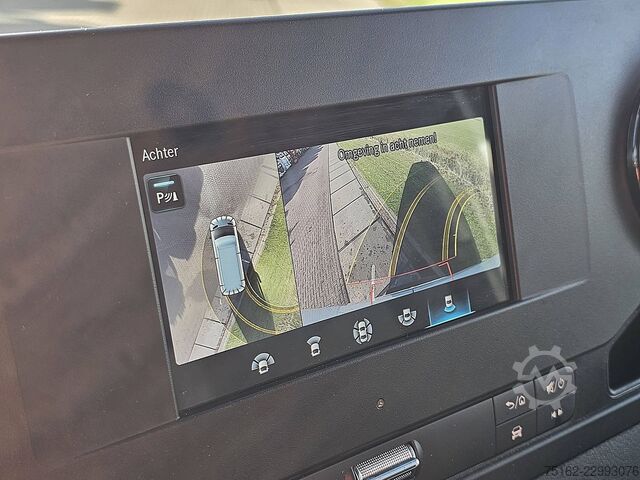 MERCEDES-BENZ SPRINTER 317 L2H2 RWD Automaat Mbux Camera 3 Zits Airco Apple Carplay Euro6 170 PK! MERCEDES-BENZ SPRINTER 317 L2H2 RWD Automaat Mbux Camera 3 Zi...
