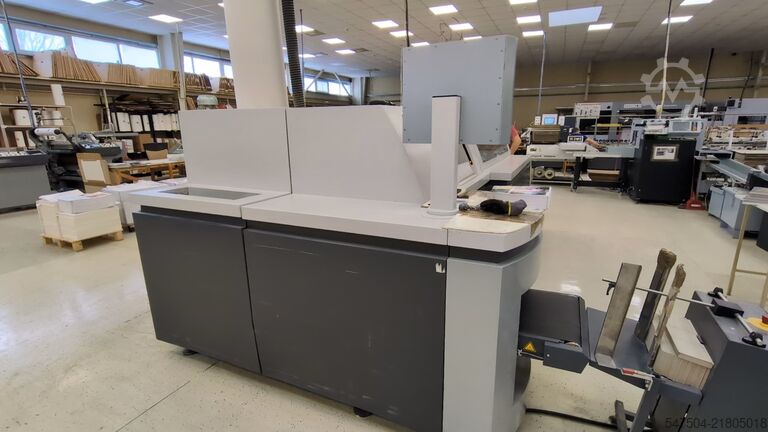 Mașină de broșat perfect Heidelberg Eurobind 1300D