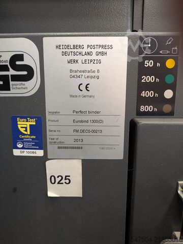 Mașină de broșat perfect Heidelberg Eurobind 1300D
