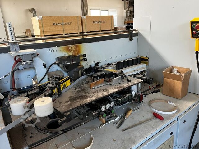 Enkelzijdige kantensnijmachine HOMAG KL 79/A20/S2