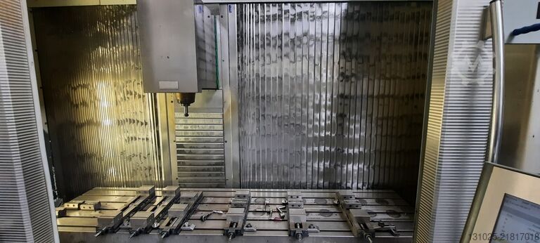 Vertical machining center Deckel Maho DMF 220 Linear