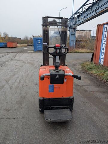 Hoogheffende truck BT SPE160L // 1150 mm Gabeln