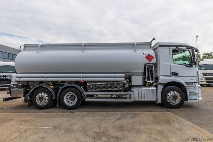 Tanklaster MERCEDES ANTOS 2530 BL+MAGYAR 19.000L/6COMP