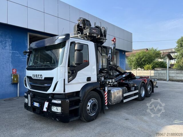 Camion scarrabile con gru Iveco Stralis 480