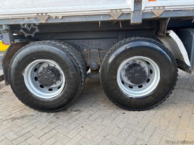 Wywrotka 3-stronna Mercedes-Benz SK 2228 + 3 SIDE TIPPER