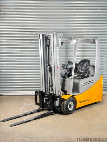 Elektrische 3-wieler Jungheinrich EFG 213 - Service Neu - 4.760Std. - Batterie 83%