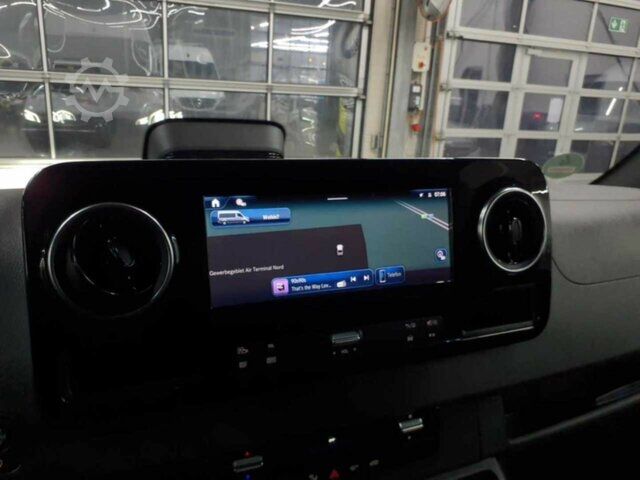 Dubă cu acoperiș înalt Mercedes-Benz Sprinter 317 CDI,L2H2,Automatik,Kamera,LED