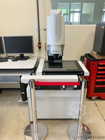 CNC 3D multisenzorový souřadnicový měřicí stroj Hexagon Optiv Classic 432