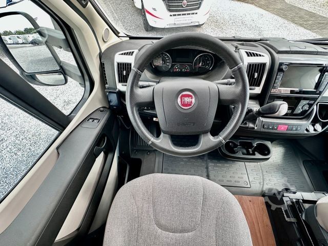 Teilintegriertes Wohnmobil HYMER/ERIBA Tramp T 704 SL *d*