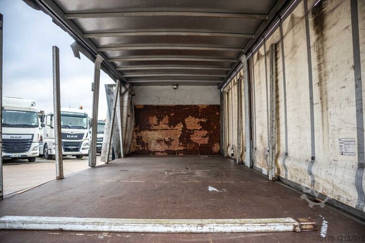 Plandeka IVECO EUROCARGO 120EL19