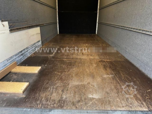 Furgon skrzyniowy IVECO Eurocargo 75E18 Koffer Junge Aufbau LBW