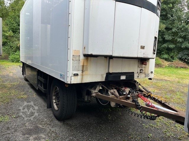 Koeltrailers SCHMITZ CARGOBULL TK Anhänger Thermoking SL100 Rohrbahn Fleisch