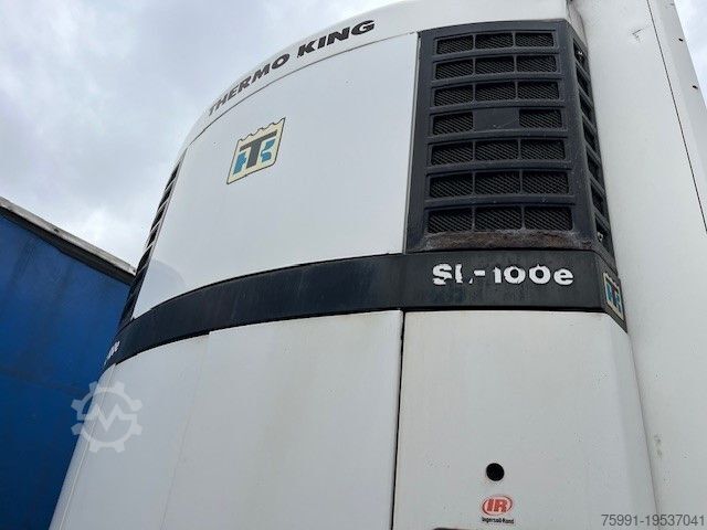 Koeltrailers SCHMITZ CARGOBULL TK Anhänger Thermoking SL100 Rohrbahn Fleisch