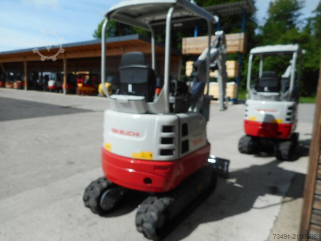 Minikoparka Takeuchi TB 217R ( 1.680kg )