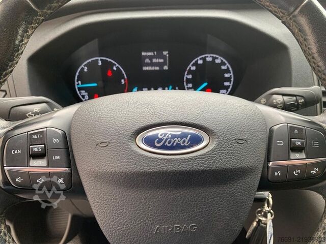 Dodávka s vysokou střechou Ford Custom 280 Van L1   Km solo 88.000