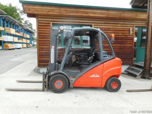 Viljuškar Linde H25D Triplex SS 4.Kreis
