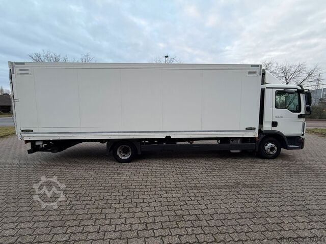 Furgão fechado MAN TGL 8.190  Isolier Koffer mit Ladebordwand