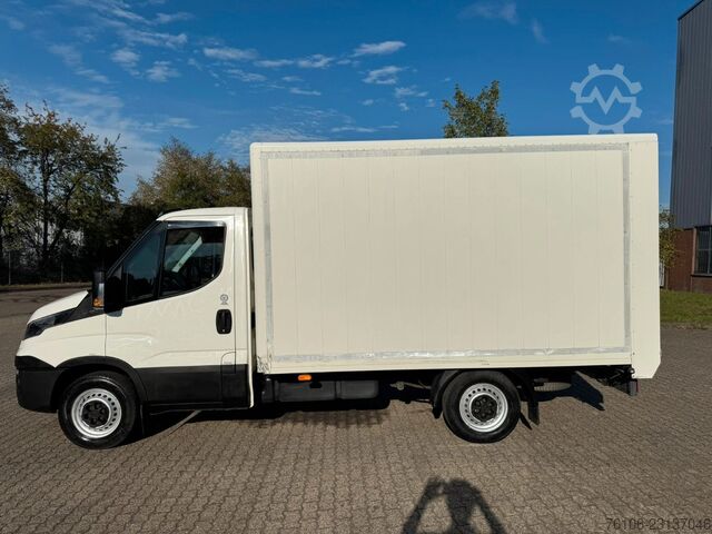 Transporter mit Koffer IVECO Daily 35S13 Koffer mit Ladebordwand*Klima*