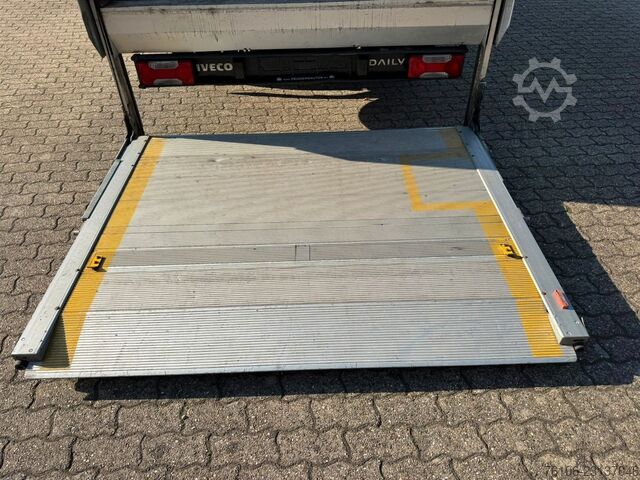 Transporter mit Koffer IVECO Daily 35S13 Koffer mit Ladebordwand*Klima*