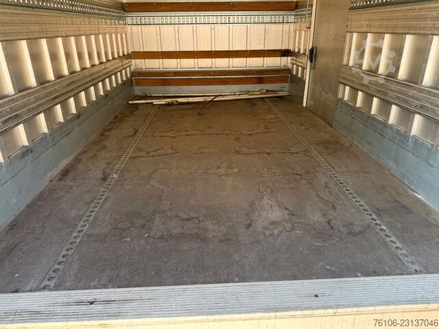 Transporter mit Koffer IVECO Daily 35S13 Koffer mit Ladebordwand*Klima*
