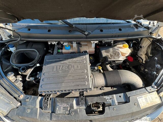 Transporter mit Koffer IVECO Daily 35S13 Koffer mit Ladebordwand*Klima*