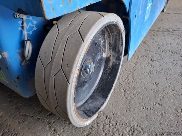 Scissor lift Airo X14 EN | 2017