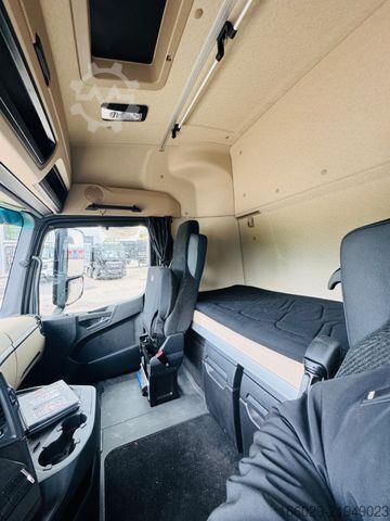 Żuraw samochodowy MERCEDES-BENZ Actros 2548 mit F545RA.2.28 Container, Sofort