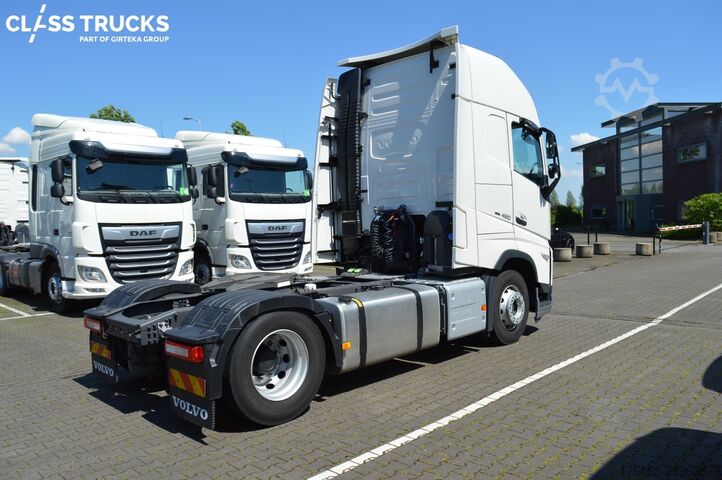 Standardowy ciągnik siodłowy VOLVO FH 460 Globetrotter XL i-Save