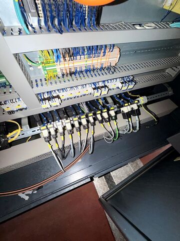 5-assig simultaan bewerkingscentrum DMG Mori DMU 70 eVo linear