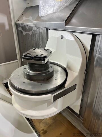 Universeel 5-assig bewerkingscentrum MIKRON HPM 450U +SYSTEM 3R WORKPARTNER