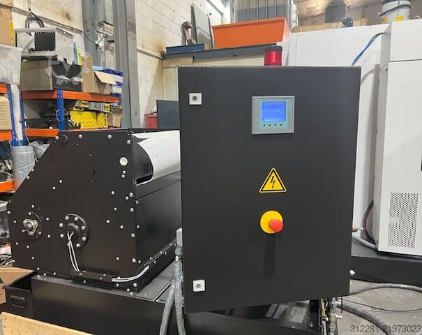Universeel 5-assig bewerkingscentrum MIKRON HPM 450U +SYSTEM 3R WORKPARTNER