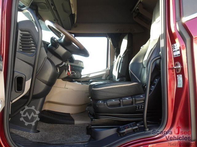 Standard dragbil DAF 530FT XG+ / Leder / Alcoa / Navi / LED