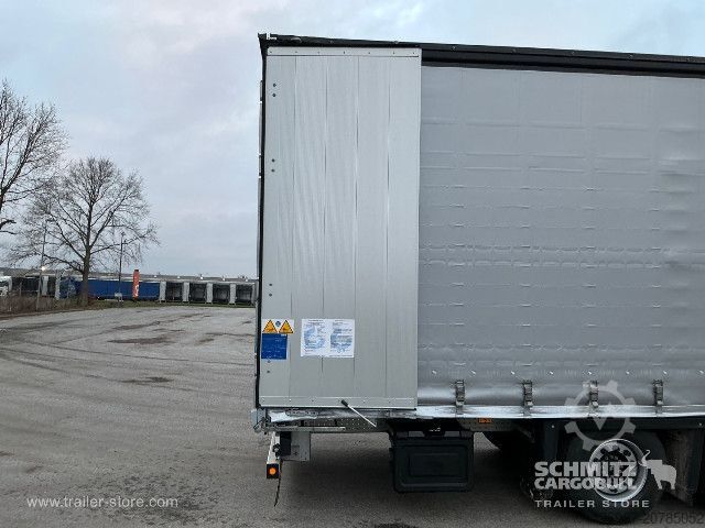 Öppen semitrailer med kapell Schmitz Cargobull Curtainsider Mega