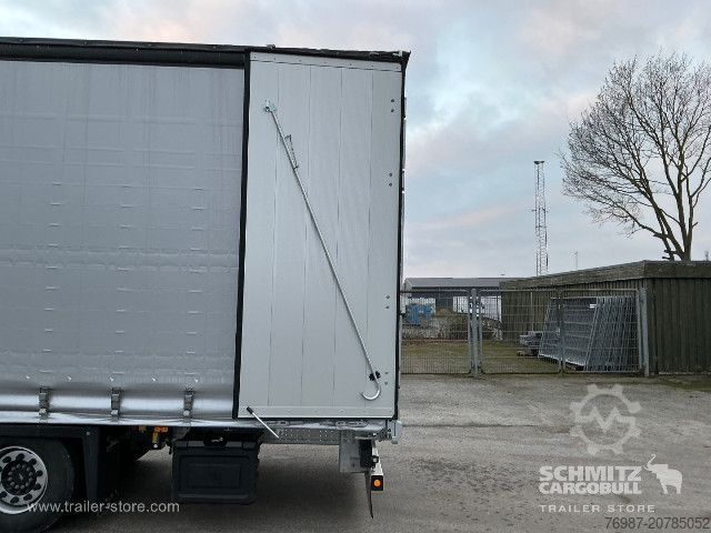 Öppen semitrailer med kapell Schmitz Cargobull Curtainsider Mega